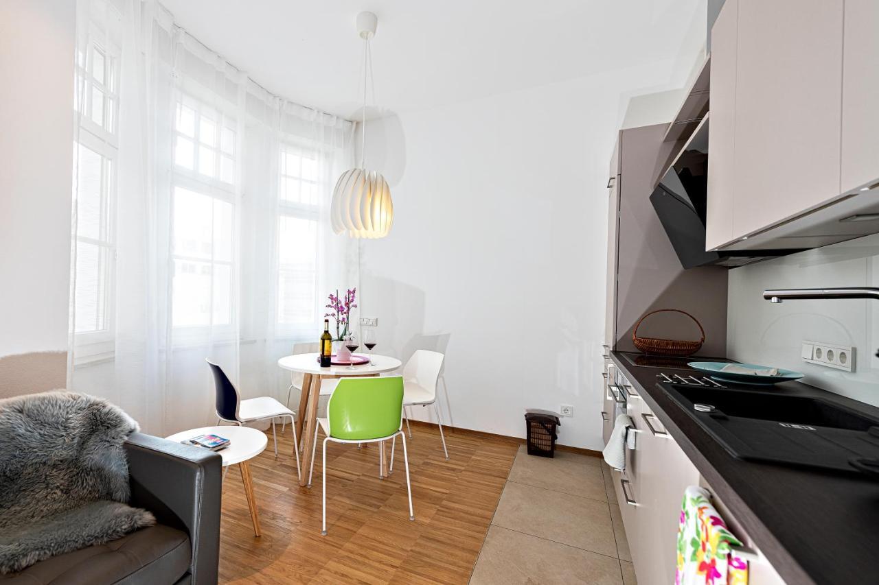 Apartments Leonardo Bolzano Exterior photo